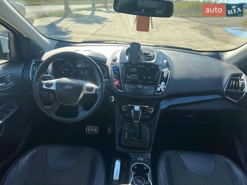 Внедорожник / Кроссовер Ford Kuga 2013 в Киеве