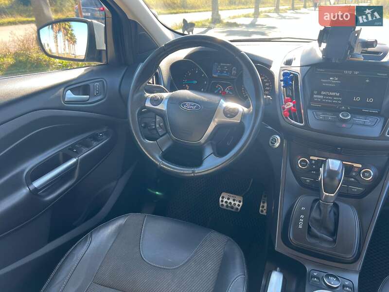 Внедорожник / Кроссовер Ford Kuga 2013 в Киеве