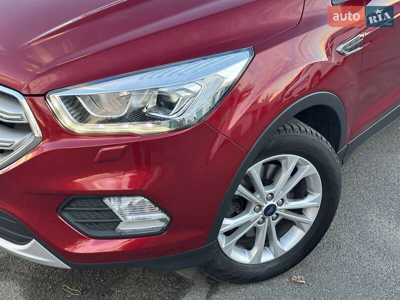 Внедорожник / Кроссовер Ford Kuga 2019 в Киеве фото 12 Внедорожник / Кроссовер Ford Kuga 2019 в Киеве