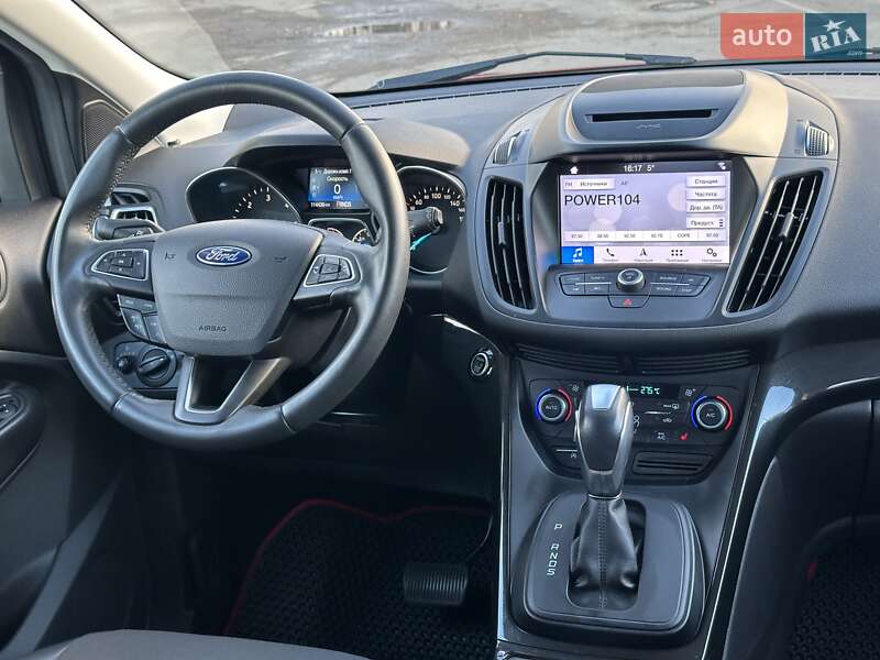 Внедорожник / Кроссовер Ford Kuga 2019 в Киеве фото 36 Внедорожник / Кроссовер Ford Kuga 2019 в Киеве