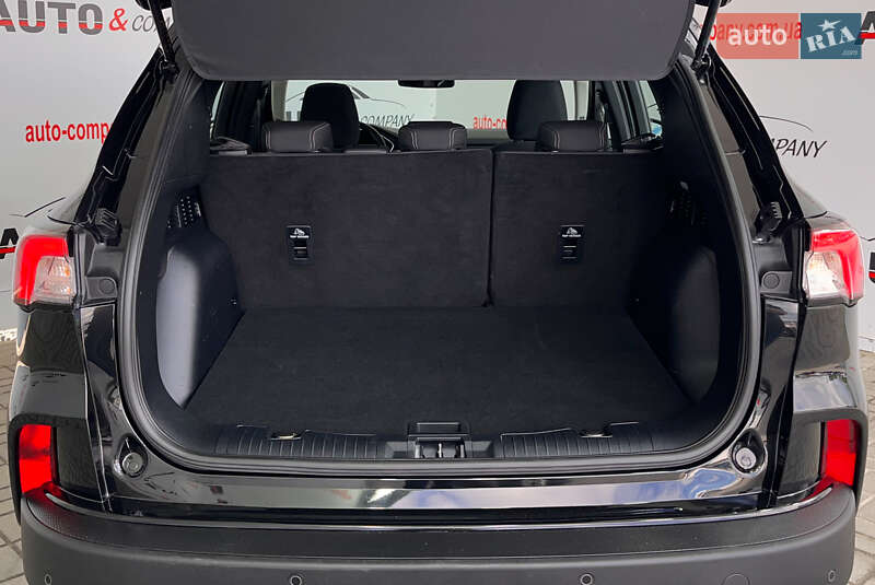 Позашляховик / Кросовер Ford Kuga 2021 в Львові фото 5 Позашляховик / Кросовер Ford Kuga 2021 в Львові