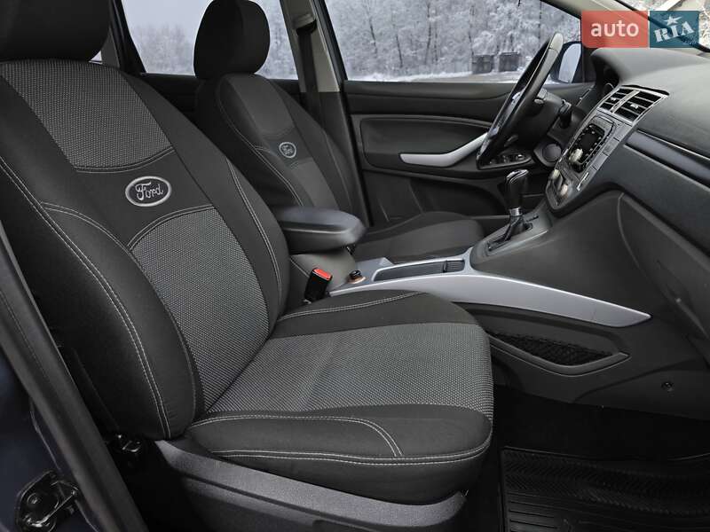 Внедорожник / Кроссовер Ford Kuga 2011 в Калуше