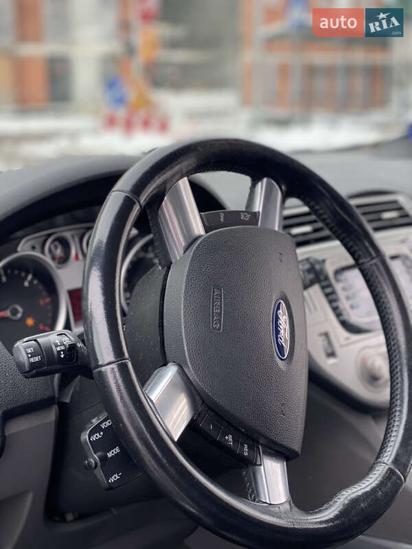 Позашляховик / Кросовер Ford Kuga 2012 в Львові фото 24 Позашляховик / Кросовер Ford Kuga 2012 в Львові