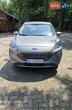 Внедорожник / Кроссовер Ford Kuga 2020 в Чорткове