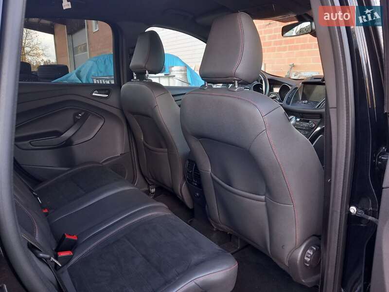 Внедорожник / Кроссовер Ford Kuga 2018 в Львове