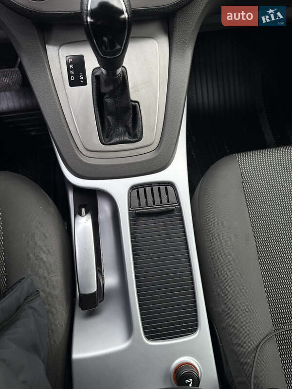 Внедорожник / Кроссовер Ford Kuga 2012 в Киеве