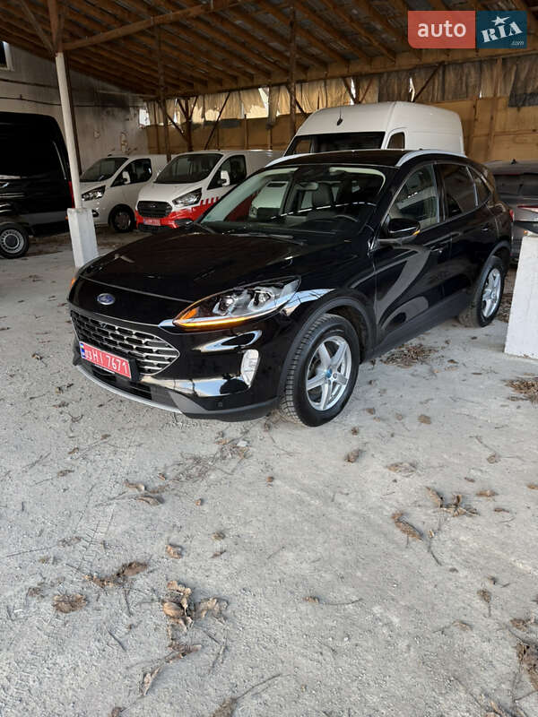 Позашляховик / Кросовер Ford Kuga 2022 в Вінниці
