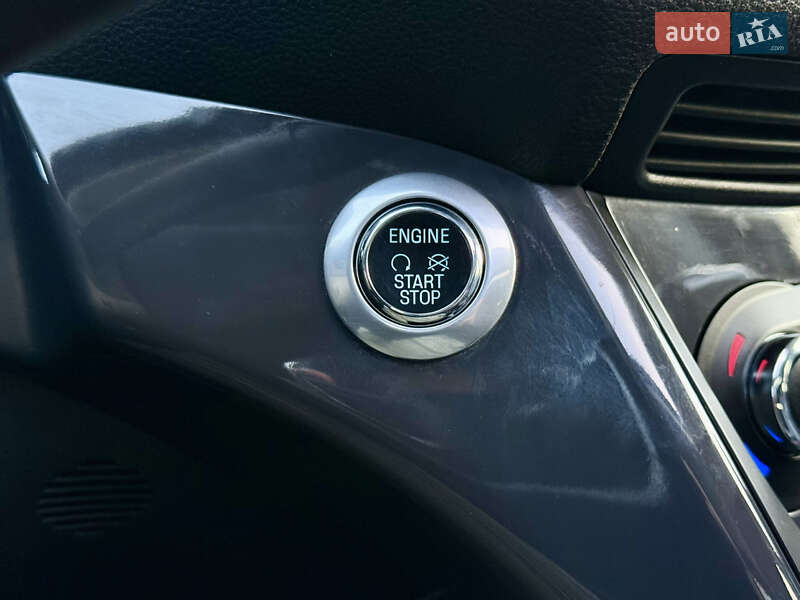 Позашляховик / Кросовер Ford Kuga 2014 в Дубні