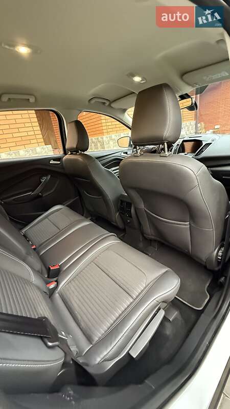 Внедорожник / Кроссовер Ford Kuga 2019 в Бершади