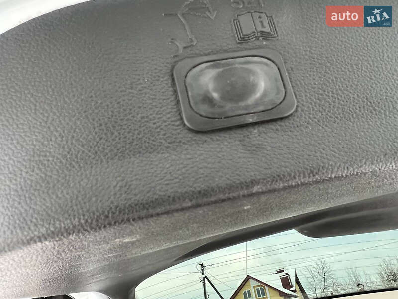 Позашляховик / Кросовер Ford Kuga 2013 в Львові