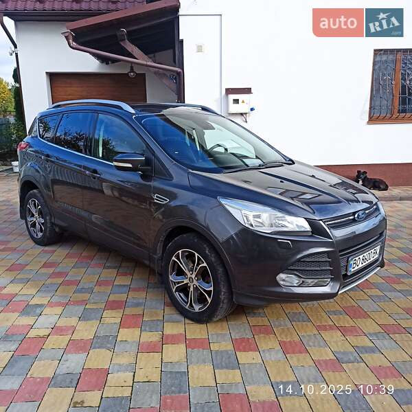 Ford Kuga 2016