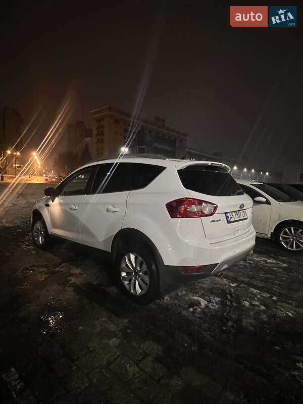 Позашляховик / Кросовер Ford Kuga 2012 в Харкові
