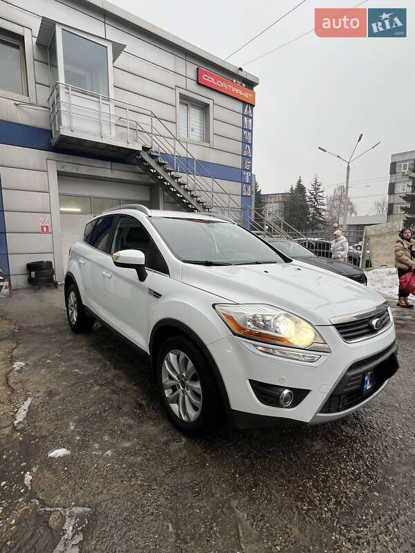 Позашляховик / Кросовер Ford Kuga 2012 в Харкові