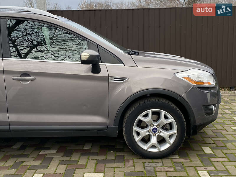 Позашляховик / Кросовер Ford Kuga 2011 в Василькові