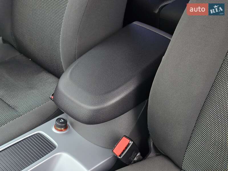 Внедорожник / Кроссовер Ford Kuga 2012 в Хмельницком фото 61 Внедорожник / Кроссовер Ford Kuga 2012 в Хмельницком