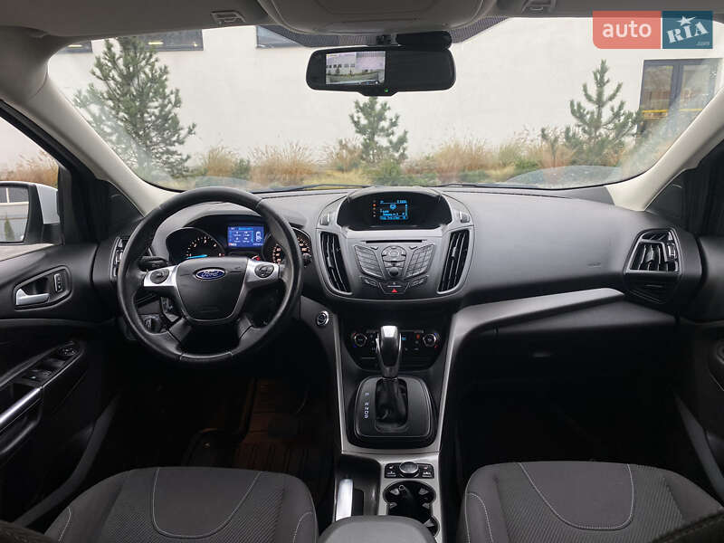 Позашляховик / Кросовер Ford Kuga 2013 в Луцьку