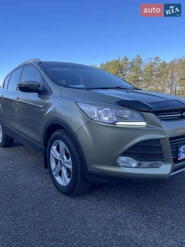 Внедорожник / Кроссовер Ford Kuga 2013 в Любомле фото 4 Внедорожник / Кроссовер Ford Kuga 2013 в Любомле