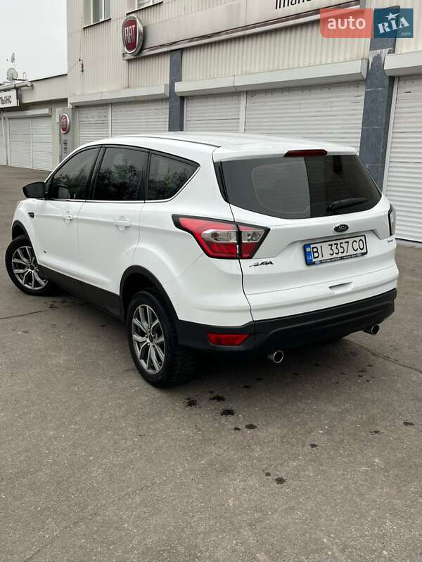 Внедорожник / Кроссовер Ford Kuga 2017 в Кременчуге фото 2 Внедорожник / Кроссовер Ford Kuga 2017 в Кременчуге