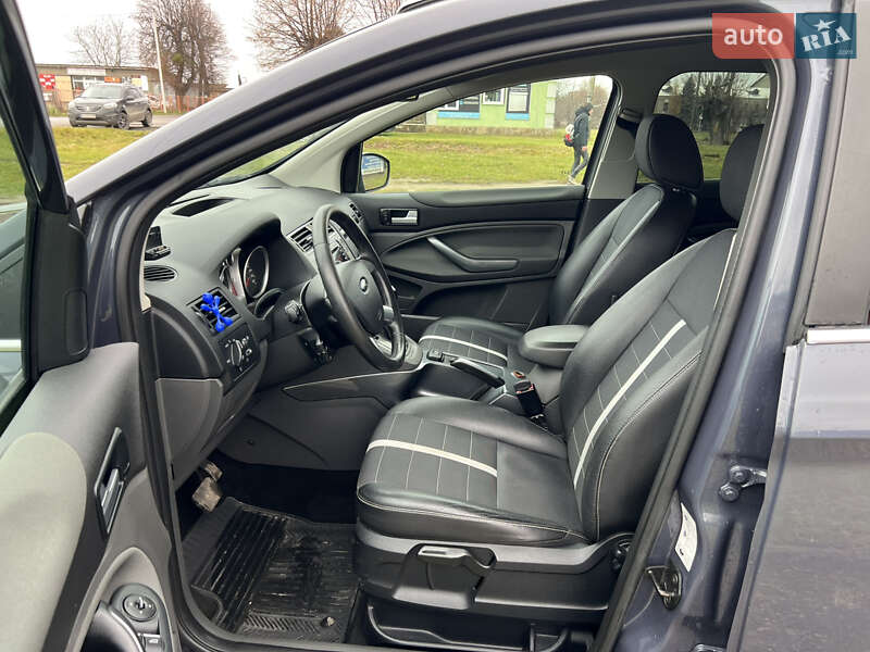 Позашляховик / Кросовер Ford Kuga 2011 в Ізяславі
