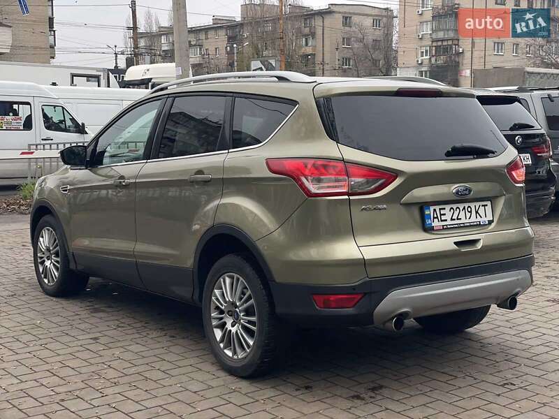 Внедорожник / Кроссовер Ford Kuga 2013 в Днепре