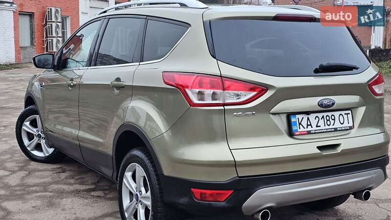 Позашляховик / Кросовер Ford Kuga 2013 в Чернігові
