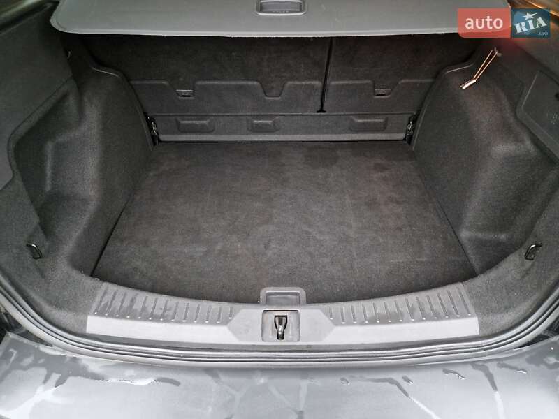 Позашляховик / Кросовер Ford Kuga 2016 в Києві фото 15 Позашляховик / Кросовер Ford Kuga 2016 в Києві