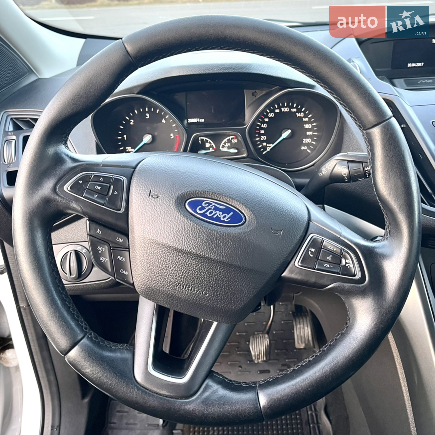 2017 Ford Kuga - мініатюра 13