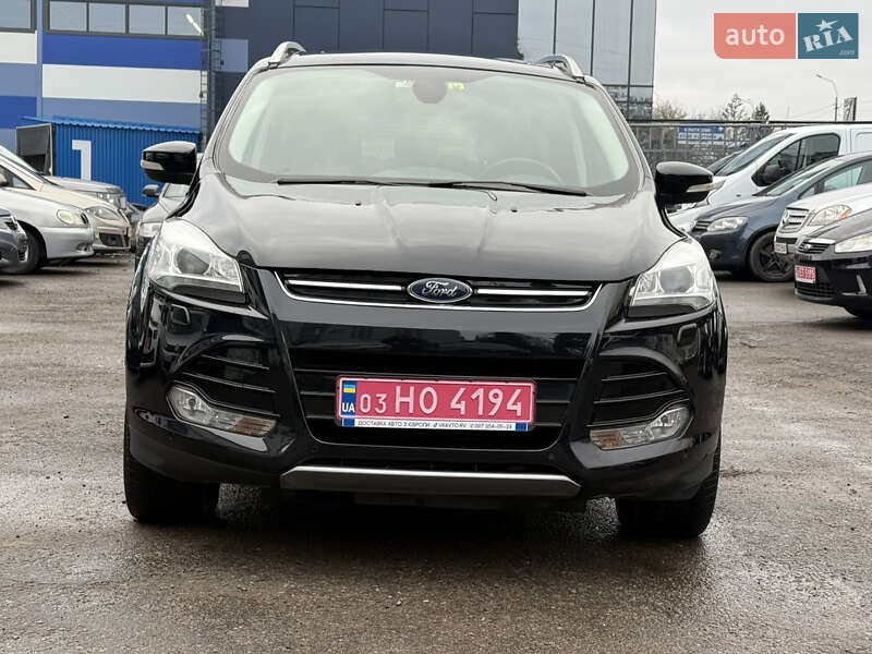 Позашляховик / Кросовер Ford Kuga 2015 в Рівному