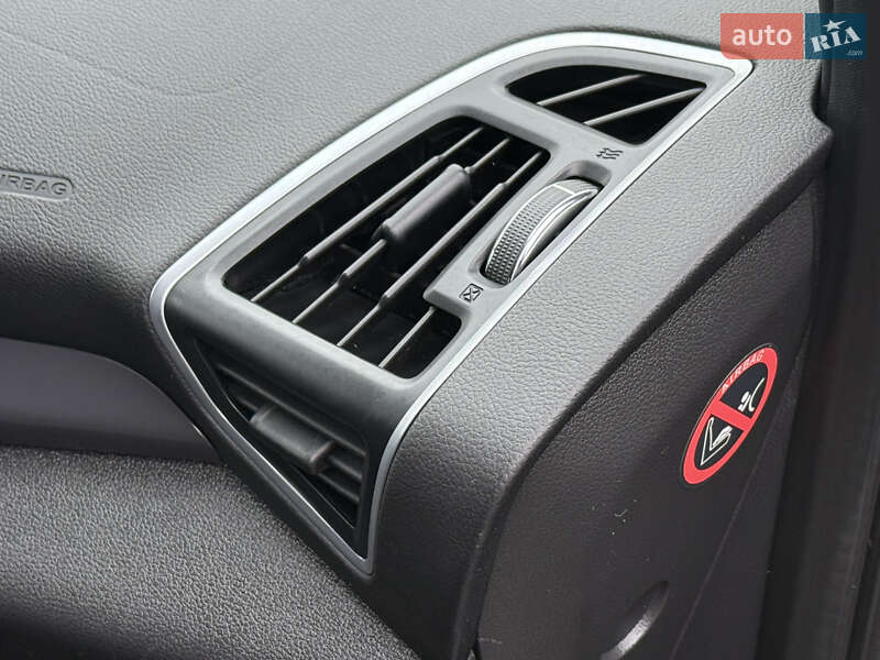 Позашляховик / Кросовер Ford Kuga 2015 в Рівному