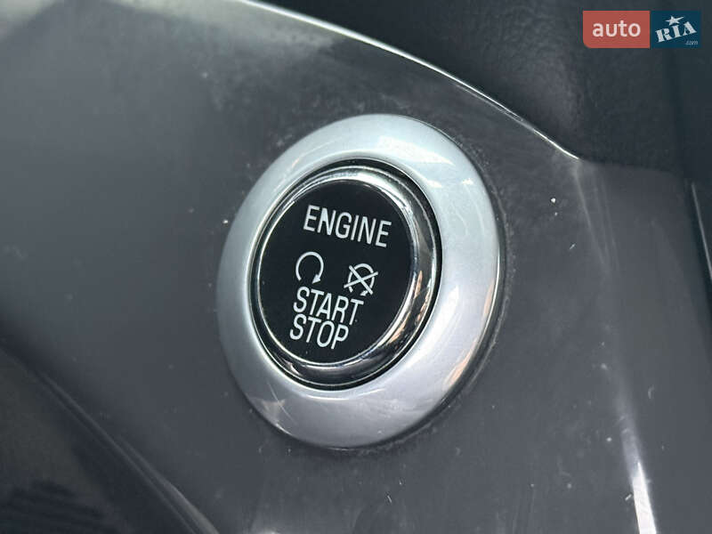 Позашляховик / Кросовер Ford Kuga 2015 в Рівному