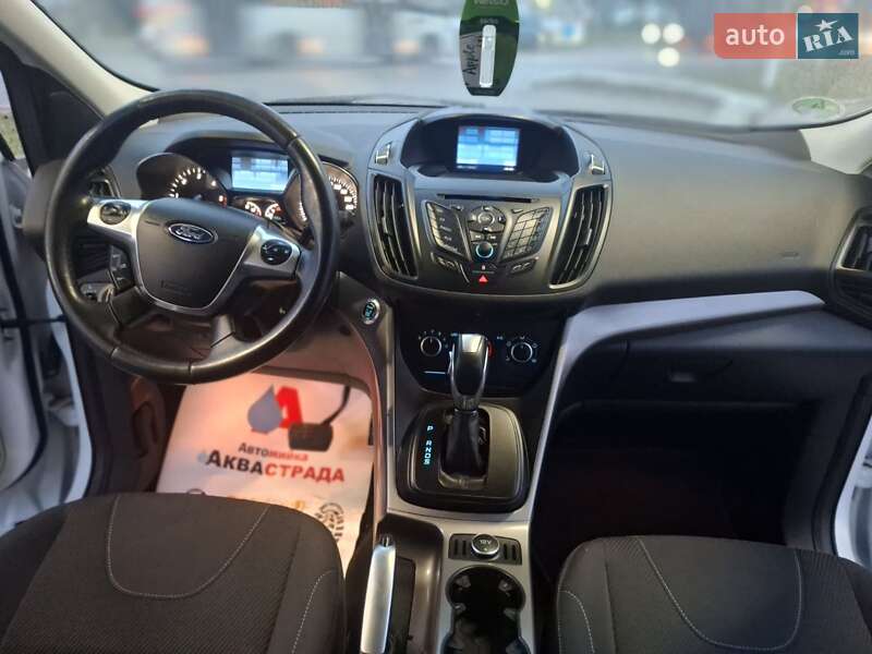 Внедорожник / Кроссовер Ford Kuga 2014 в Тернополе