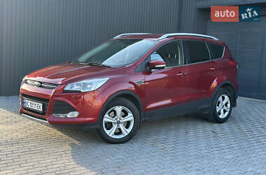 Позашляховик / Кросовер Ford Kuga 2015 в Львові