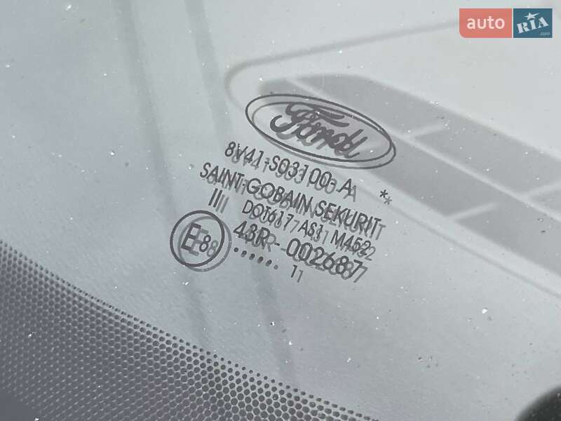 Позашляховик / Кросовер Ford Kuga 2011 в Первомайську