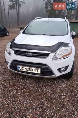 Позашляховик / Кросовер Ford Kuga 2010 в Жидачові