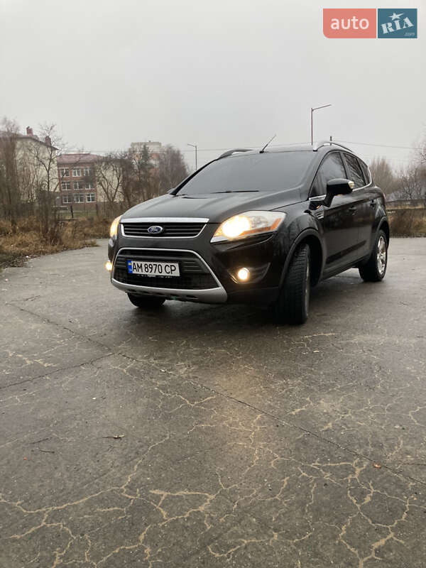 Позашляховик / Кросовер Ford Kuga 2009 в Звягелі