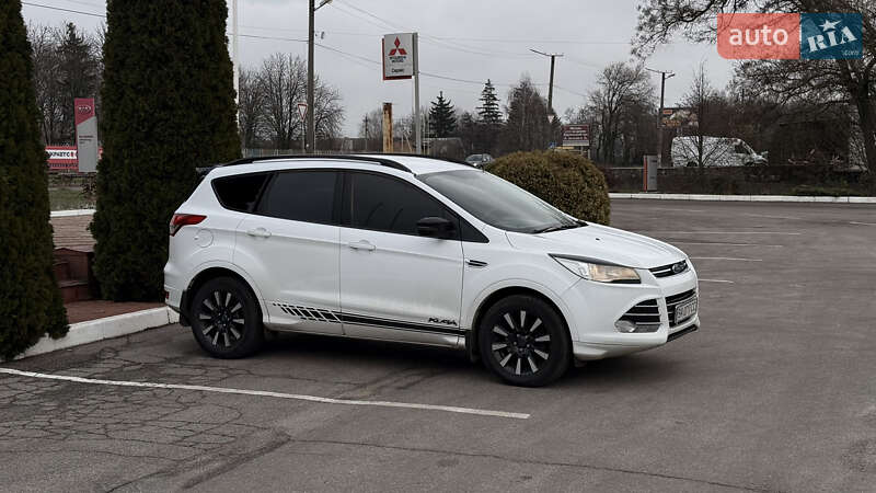 Внедорожник / Кроссовер Ford Kuga 2015 в Кропивницком