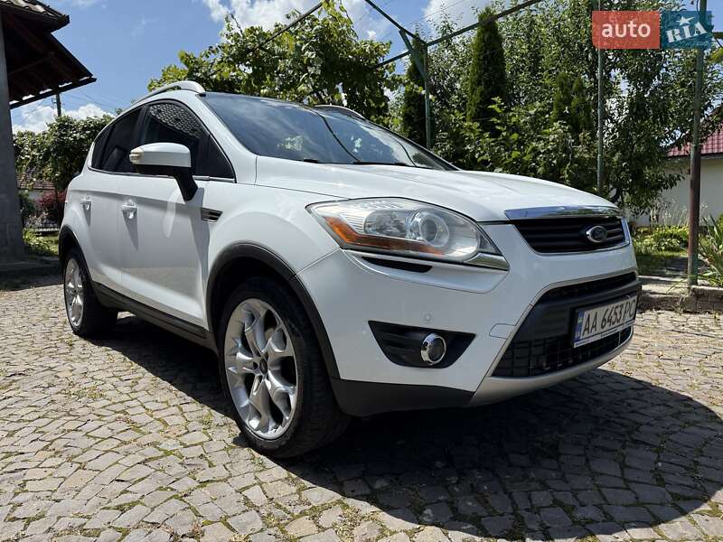 Внедорожник / Кроссовер Ford Kuga 2010 в Мукачево фото Внедорожник / Кроссовер Ford Kuga 2010 в Мукачево