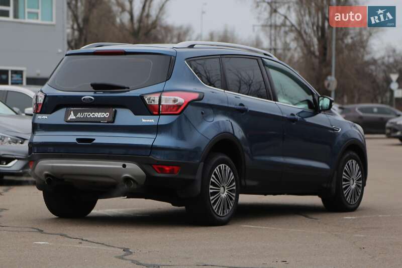 Позашляховик / Кросовер Ford Kuga 2019 в Києві