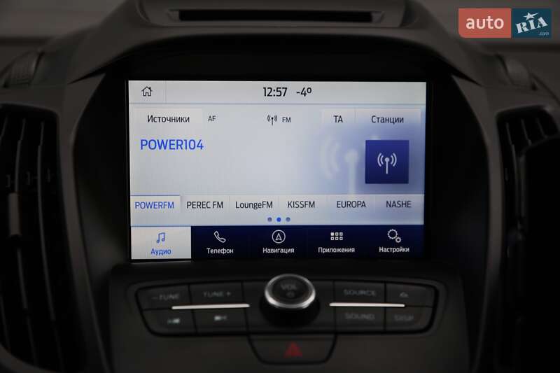 Позашляховик / Кросовер Ford Kuga 2019 в Києві