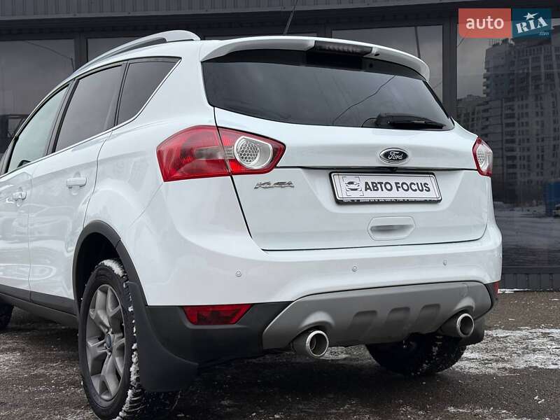 Позашляховик / Кросовер Ford Kuga 2012 в Києві