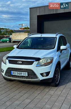 Позашляховик / Кросовер Ford Kuga 2010 в Мукачевому фото 7 Позашляховик / Кросовер Ford Kuga 2010 в Мукачевому