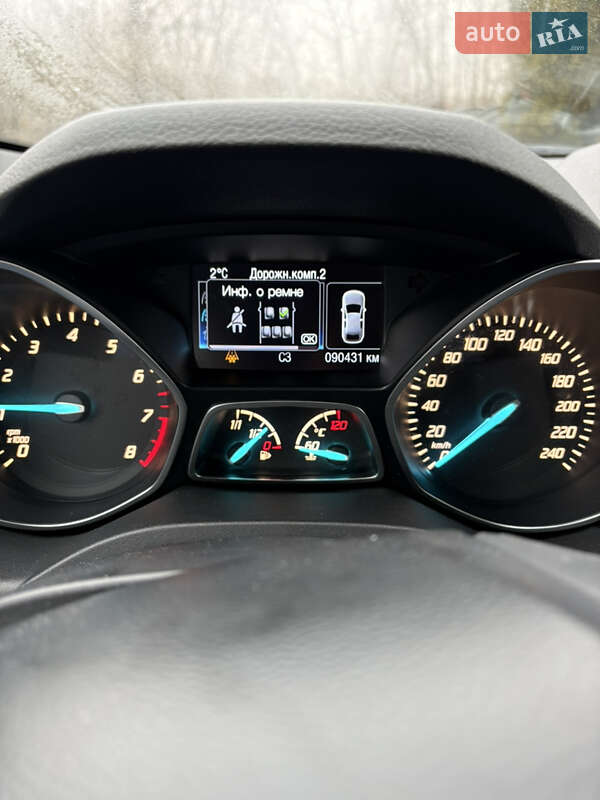 Внедорожник / Кроссовер Ford Kuga 2016 в Луцке