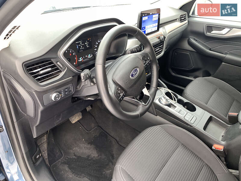 Позашляховик / Кросовер Ford Kuga 2023 в Харкові