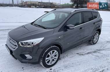 Внедорожник / Кроссовер Ford Kuga 2018 в Киеве