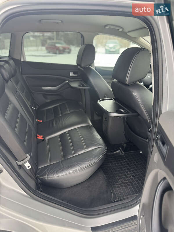 Позашляховик / Кросовер Ford Kuga 2011 в Хмельницькому фото 25 Позашляховик / Кросовер Ford Kuga 2011 в Хмельницькому