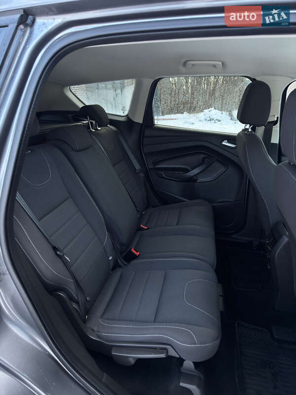 Позашляховик / Кросовер Ford Kuga 2013 в Тернополі