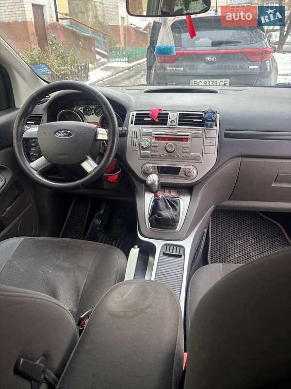 Внедорожник / Кроссовер Ford Kuga 2012 в Луцке фото 9 Внедорожник / Кроссовер Ford Kuga 2012 в Луцке