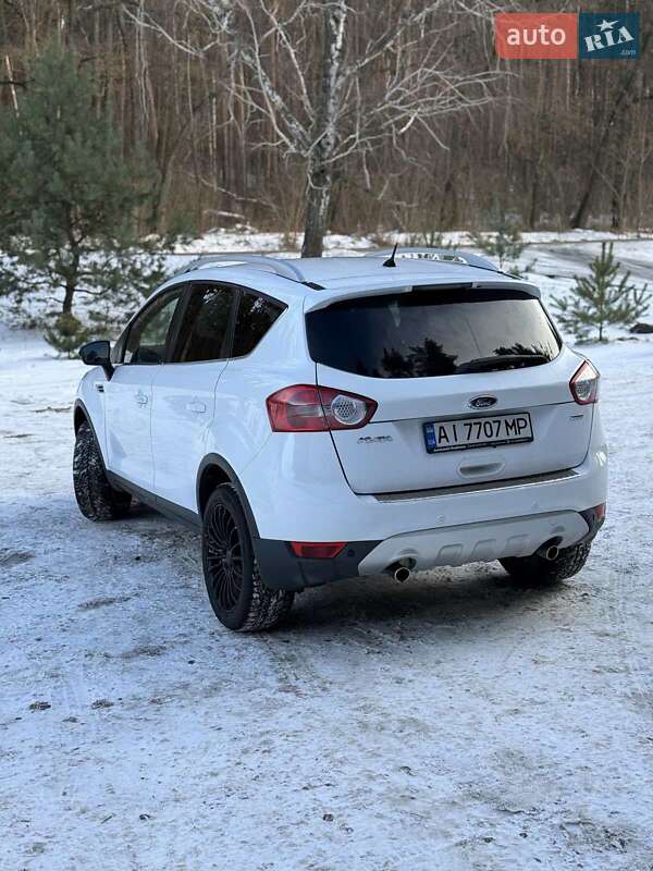 Позашляховик / Кросовер Ford Kuga 2011 в Богуславі