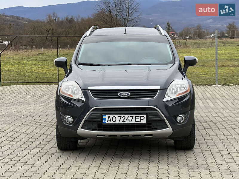 Внедорожник / Кроссовер Ford Kuga 2009 в Сваляве фото 12 Внедорожник / Кроссовер Ford Kuga 2009 в Сваляве