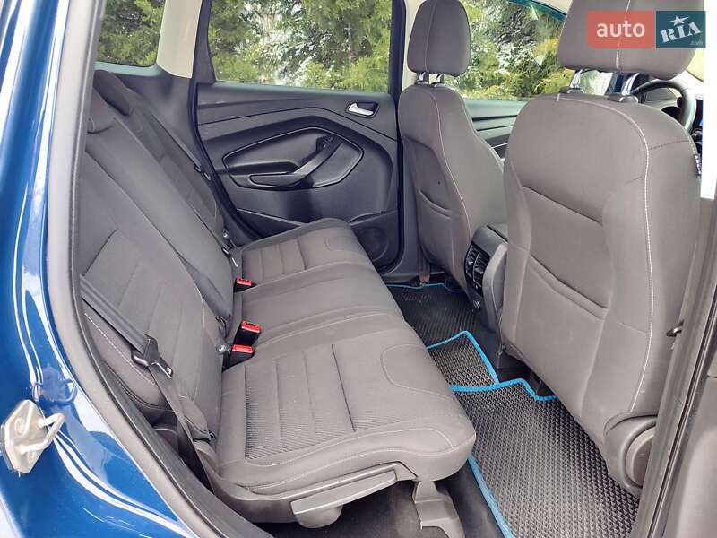 Позашляховик / Кросовер Ford Kuga 2013 в Павлограді фото 16 Позашляховик / Кросовер Ford Kuga 2013 в Павлограді